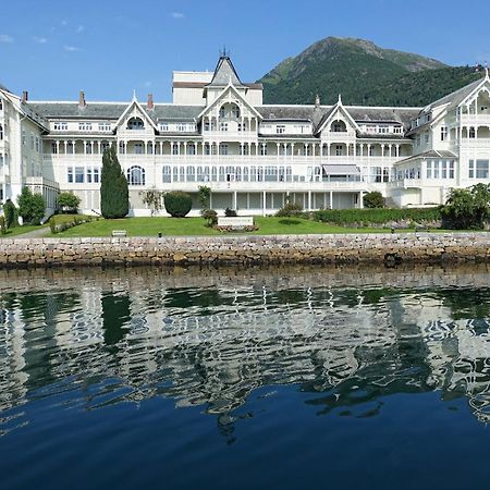 Balestrand Fjordapartments Holmen 19A Exteriér fotografie
